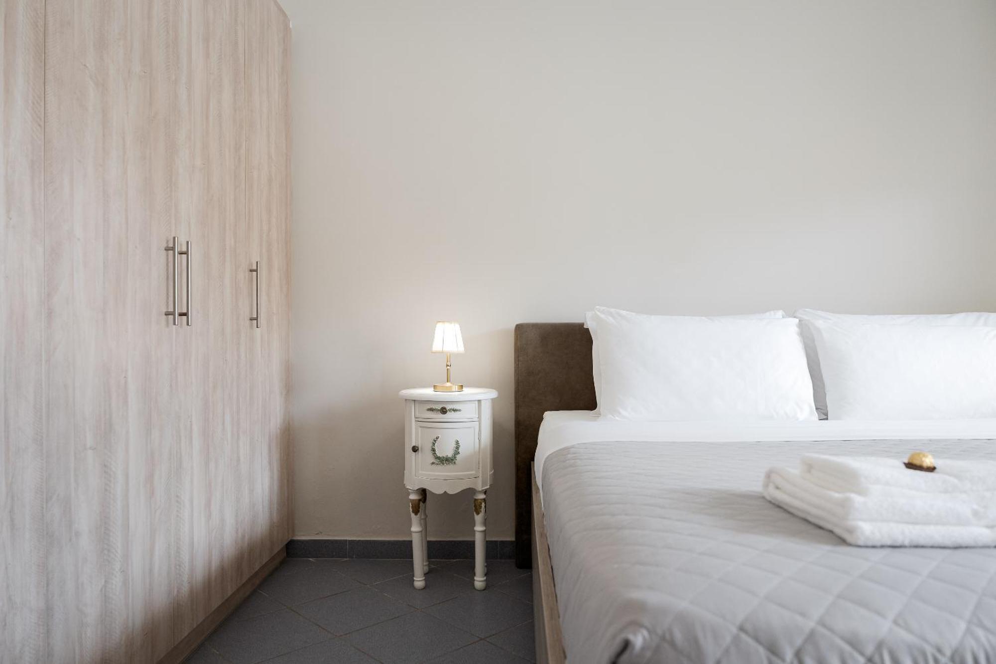 Porfyra Suite 1 Skála エクステリア 写真